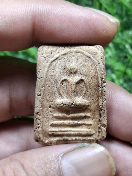 พระผงเก่าไม่ทราบที่