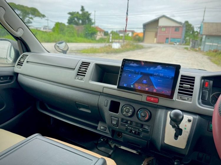 Toyota Commuter 2011 2.7 Van เบนซิน ไม่ติดแก๊ส เกียร์อัตโนมัติ ขาว รูปที่ 3