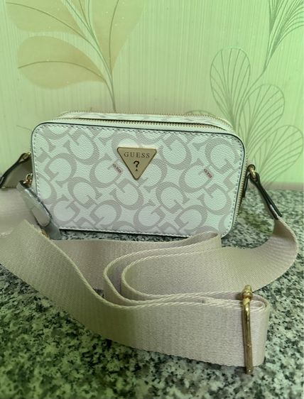 กระเป๋า Guess  รูปที่ 7
