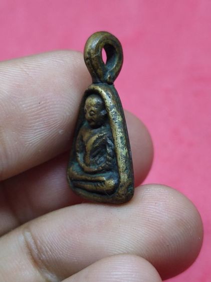 เหรียญจอบหลวงพ่อเงิน รูปที่ 3