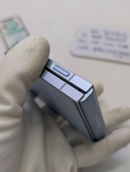 ขาย เทิร์น Samsung Galaxy Z Flip 6 สี Blue 256 GB ศูนย์ไทย อุปกรณ์ครบยกกล่อง เพียง 8,990 บาท เท่านั้น ครับ รูปที่ 14