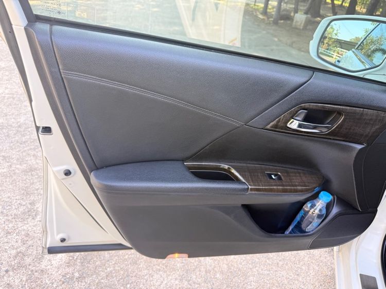 Honda Accord 2014 2.0 E i-VTEC Sedan เบนซิน LPG เกียร์อัตโนมัติ ขาว รูปที่ 4