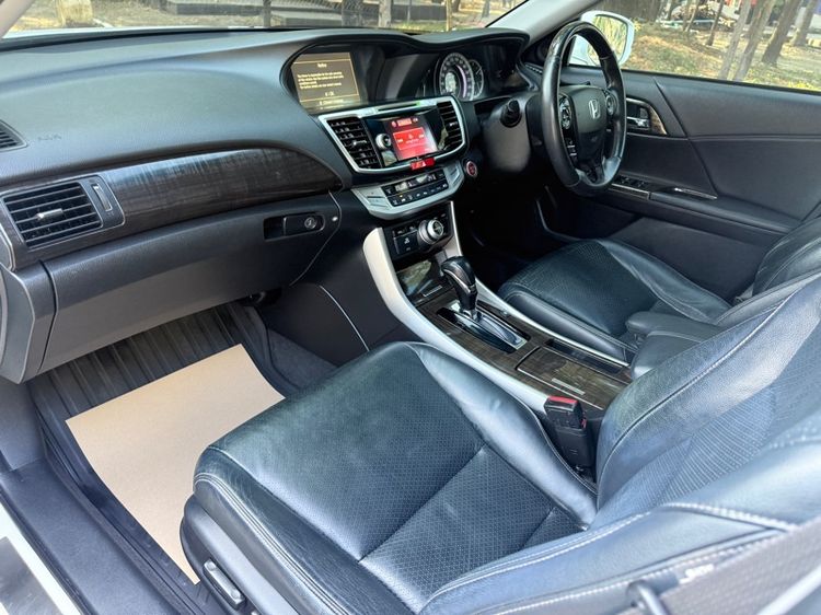 Honda Accord 2014 2.0 E i-VTEC Sedan เบนซิน LPG เกียร์อัตโนมัติ ขาว รูปที่ 3