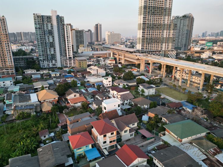 2025 บ้านบางซื่อ