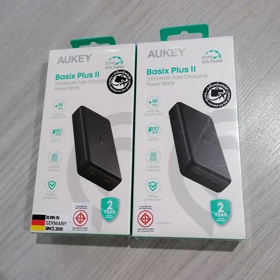 Power bank 20000 mAh.  2 อันละ1100บาท. ยังไม่ได้แกะใช้เลยครับพอดีซื้อมาซ้ำกันเลยนำมาลงขายแบ่งปันครับขายถูกๆครับสนใจราคาต่อลองได้ครับ