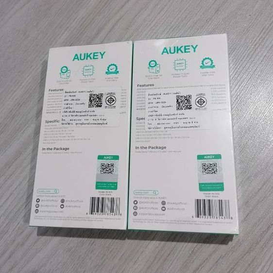 Power bank 20000 mAh.  2 อันละ1100บาท. ยังไม่ได้แกะใช้เลยครับพอดีซื้อมาซ้ำกันเลยนำมาลงขายแบ่งปันครับขายถูกๆครับสนใจราคาต่อลองได้ครับ รูปที่ 2