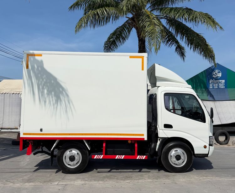 รถ HINO 300 invertor ( 4 ล้อป้ายเล็ก ไม่ติดเวลา)  ปี 2561  มือเดียว  ออกจากห้าง รูปที่ 6