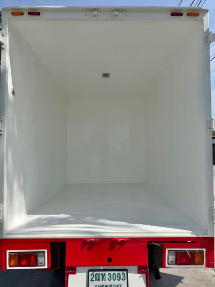 รถ HINO 300 invertor ( 4 ล้อป้ายเล็ก ไม่ติดเวลา)  ปี 2561  มือเดียว  ออกจากห้าง รูปที่ 8