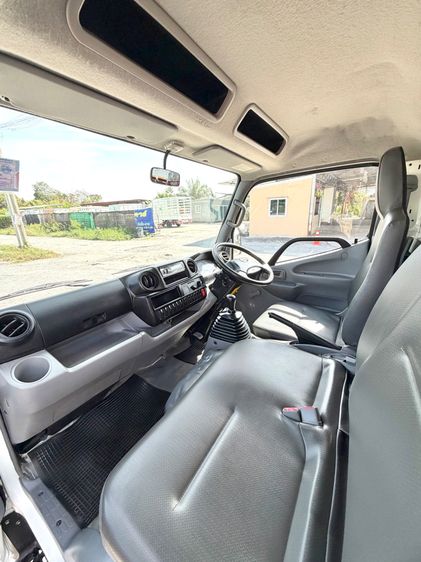 รถ HINO 300 invertor ( 4 ล้อป้ายเล็ก ไม่ติดเวลา)  ปี 2561  มือเดียว  ออกจากห้าง รูปที่ 9