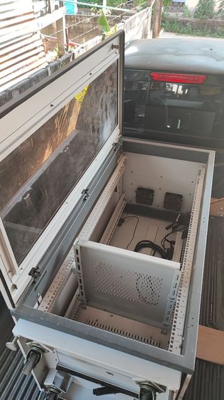 ตู้แร็คเซิร์ฟเวอร์ 27U มือสอง สูงจากพื้น 55" กว้าง 23.5" ลึก 26" รูปที่ 2