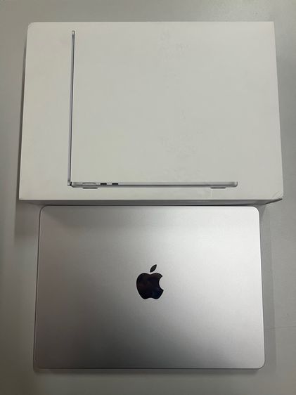 MacBook Air M2