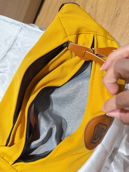 กระเป๋าคาดอก รูปที่ 2