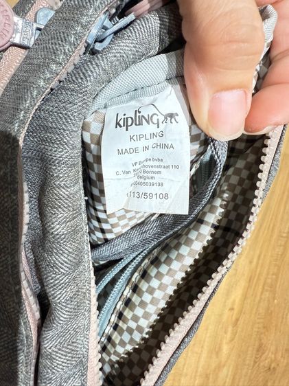 กระเป๋า Kipling สีเทา ชมพู รูปที่ 3