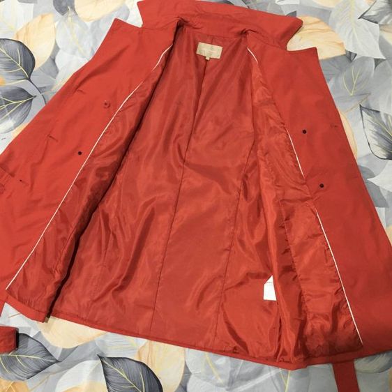 เสื้อโค้ท Trench Coat มือสอง Olivia Hassler สีแดง ไซส์ 95 รูปที่ 8