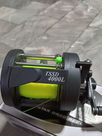 ขายรอกเบท ตกปลา หมุนขวา สภาพสวย