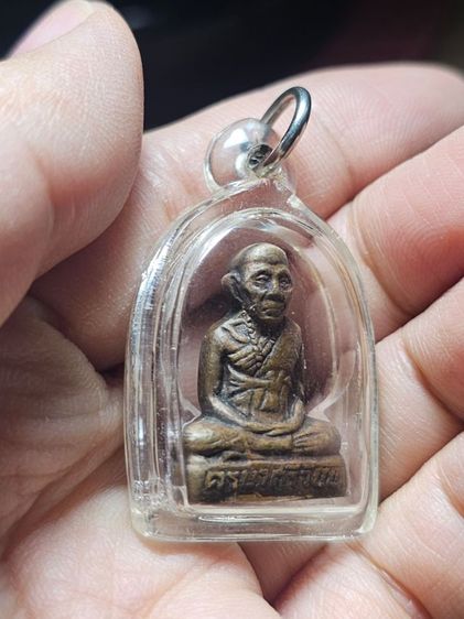 รูปหล่อครูบาศรีวิชัย รูปที่ 8