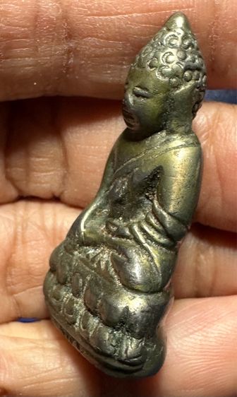 🙏ภาพล.ป.ศุข กรอบเงิน🙏เหรียญกรมหลวงชุมพร🙏พระกริ่ง เก่าไม่ทราบที่  องค์ละ 1550 รูปที่ 16