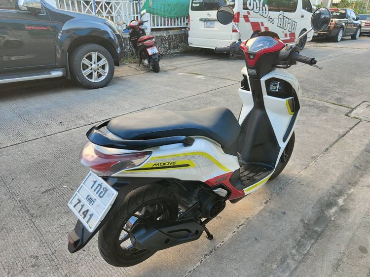🛵ยังไงก็ขาย Moove ปี 59 เครื่องดี สีสวย สตาร์ทมือ(ขายตามสภาพ)งดต่อ เล่มชุดโอนครบ+เปลี่ยนถ่ายน้ำมันเครื่องฟรี ส่งฟรี30 ก.ม รูปที่ 7