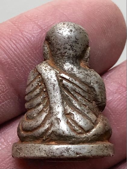 พระเก่าให้เช่าค่ะ รูปที่ 3