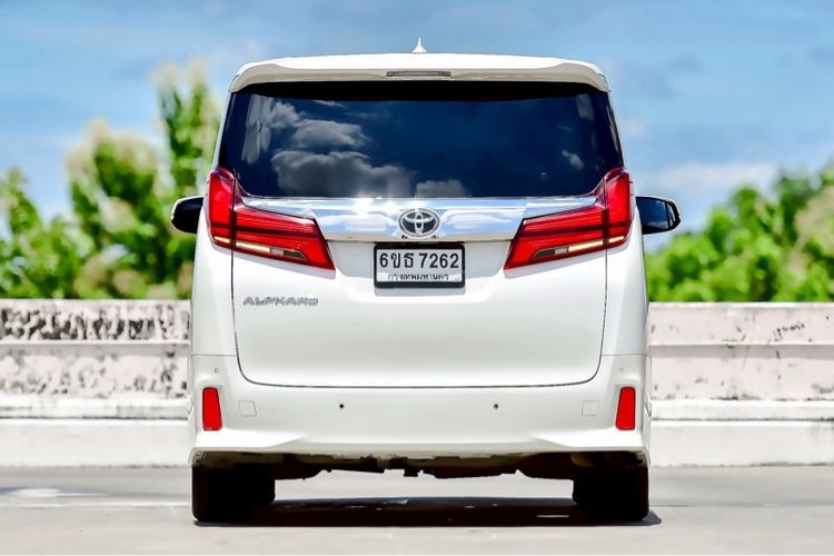 Toyota Alphard 2022 2.5 S C-Package Van เบนซิน ไม่ติดแก๊ส เกียร์อัตโนมัติ ขาว รูปที่ 3