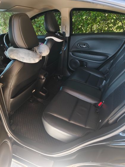 Honda HR-V 2019 1.8 E Utility-car เบนซิน เกียร์อัตโนมัติ ดำ รูปที่ 3