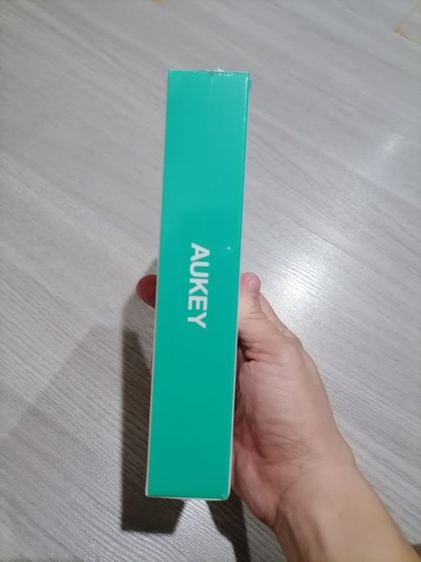Power bank 20000 mAh.  2 อันละ1100บาท. ยังไม่ได้แกะใช้เลยครับพอดีซื้อมาซ้ำกันเลยนำมาลงขายแบ่งปันครับขายถูกๆครับสนใจราคาต่อลองได้ครับ รูปที่ 6