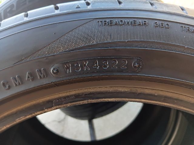 ยางคู่ TOYO CR1 215-50-17 ปี4322 สภาพสวย รูปที่ 5