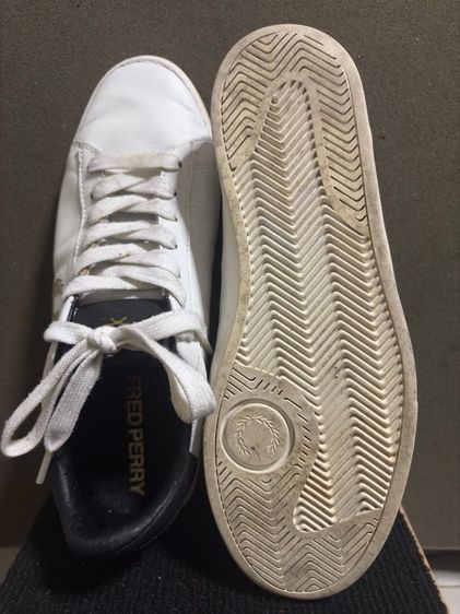 รองเท้า FRED PERRY ขาว รูปที่ 4