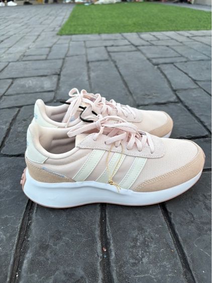 รองเท้า Adidas Run 70s