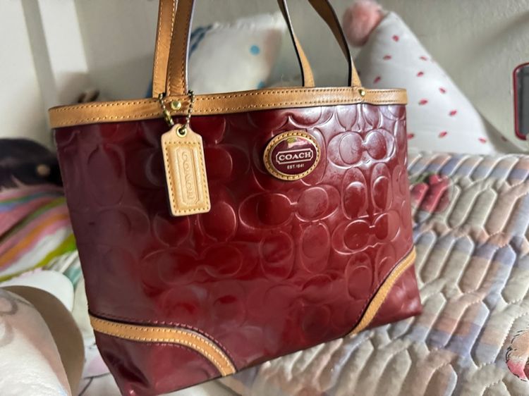 กระเป๋า Coach