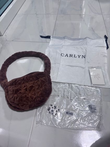 ไม่ระบุ น้ำตาล ผ้า อื่นๆ carlyn 