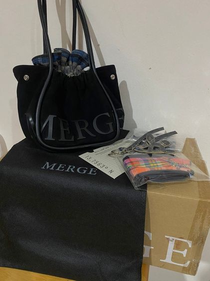 Merge - A Day Bag Mini in suede