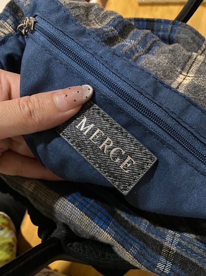 Merge - A Day Bag Mini in suede รูปที่ 3