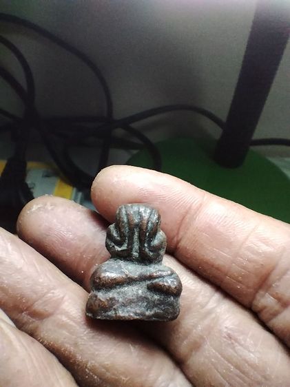 พระปิดตาเนื้อโลหะ