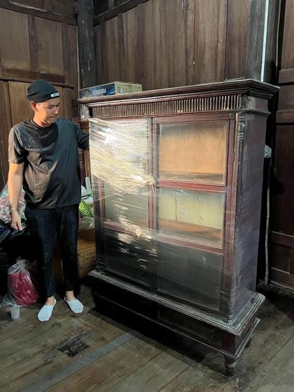 รับซื้อตู้ไม้สักเก่า รูปที่ 4