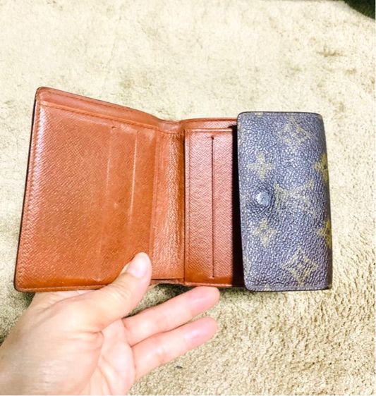 กระเป๋าสตางค์ของแท้ รูปที่ 5