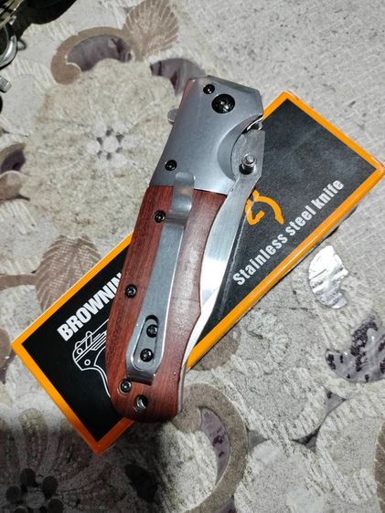 มีดพกยี่ห้อ BROWNING ใหม่มาก