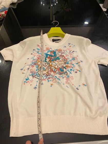 คริสเตียนดิออร์(ติดจองค่ะ) เสื้อแขนสั้น สภาพใหม่เอี่ยม รูปที่ 7