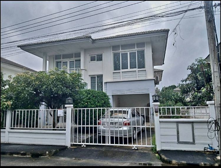 ให้เช่าบ้านเดี่ยว 2 ชั้น 3 นอน 3น้ำ 56 ตร.วา มุ้งลวด+เหล็กดัด หมู่บ้านคุณาภัทร 4 ถนนบ้านกล้วย-ไทรน้อย อยู่ตรงข้ามฟิตเนต สนามเด็กเล่น สวนสาธา