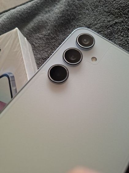 ss a55 5g แรม8 รอม 128 สภาพสวยมากเหมือนใหม่  ไม่ติดล้อคหรือผ่อน ใดๆ  อุปกรณ์ครบกล่อง มีเคสให้ สายชาร์จแท้มากับเครื่อง รูปที่ 6