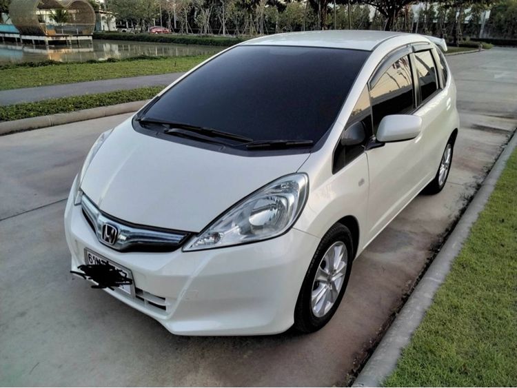 Honda Jazz 2012 1.3 Hybrid ไฮบริด เกียร์อัตโนมัติ ขาว รูปที่ 3