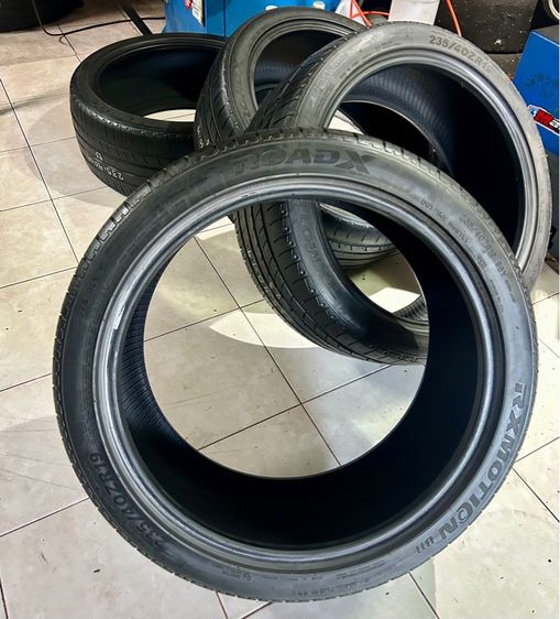 ยางมือสอง 235 40 19 ปี23 รูปที่ 8