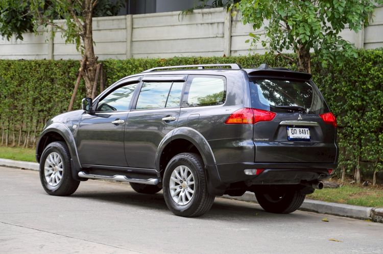 Mitsubishi Pajero Sport 2010 3.2 GT 4WD Utility-car ดีเซล ไม่ติดแก๊ส เกียร์อัตโนมัติ ดำ รูปที่ 3