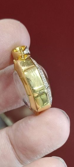 หลวงปู้ทวดทองคำเลี่ยมทองคำประดับเพชร รูปที่ 5