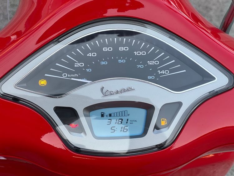 Vespa Primavera 150 red edition สวยกริป3000โล รูปที่ 14