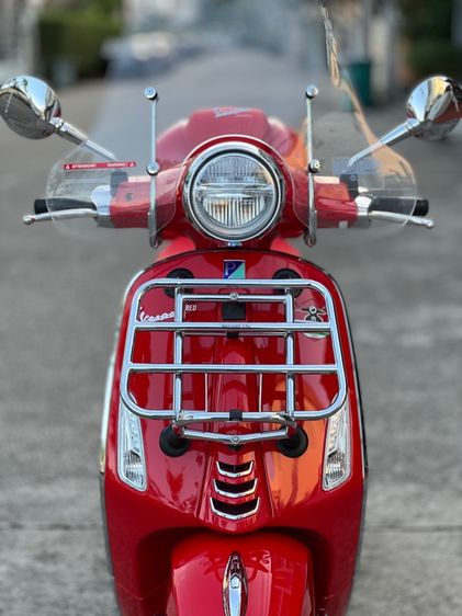 Vespa Primavera 150 red edition สวยกริป3000โล รูปที่ 12