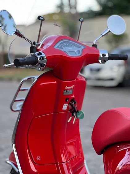 Vespa Primavera 150 red edition สวยกริป3000โล รูปที่ 11