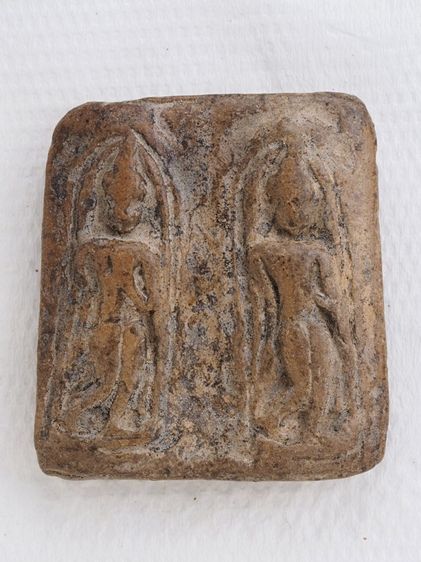 พระเนื้อดิน 21106819 รูปที่ 2