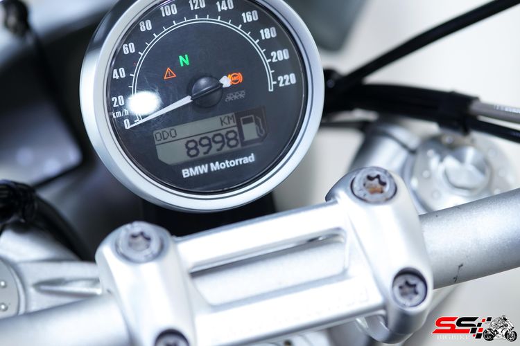 BMW R nine T Scrambler สีเทา ปี2019 วิ่งน้อย 8,900km ไมล์แท้ ยาง Pirelli SCORPION™ RALLY STR ใหม่หน้าหลัง  รูปที่ 2