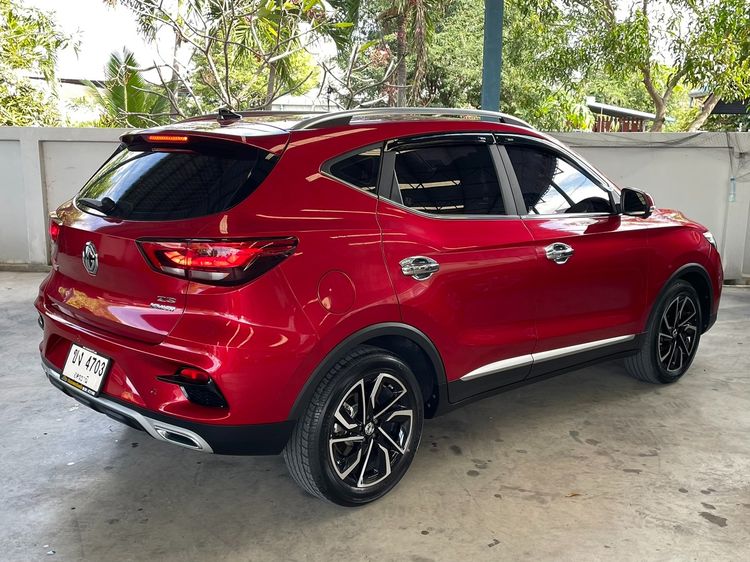 MG ZS 2021 1.5X+ Sunroof Utility-car เบนซิน ไม่ติดแก๊ส เกียร์อัตโนมัติ แดง รูปที่ 3